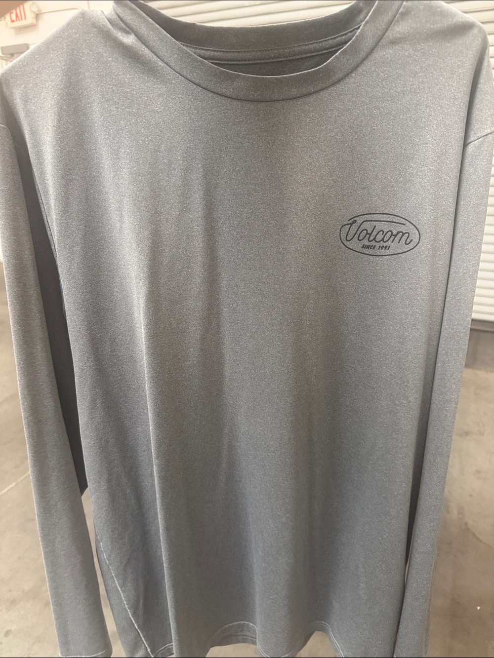 Volcom Men's Long Sleeve Performance Tee — Heather Gray